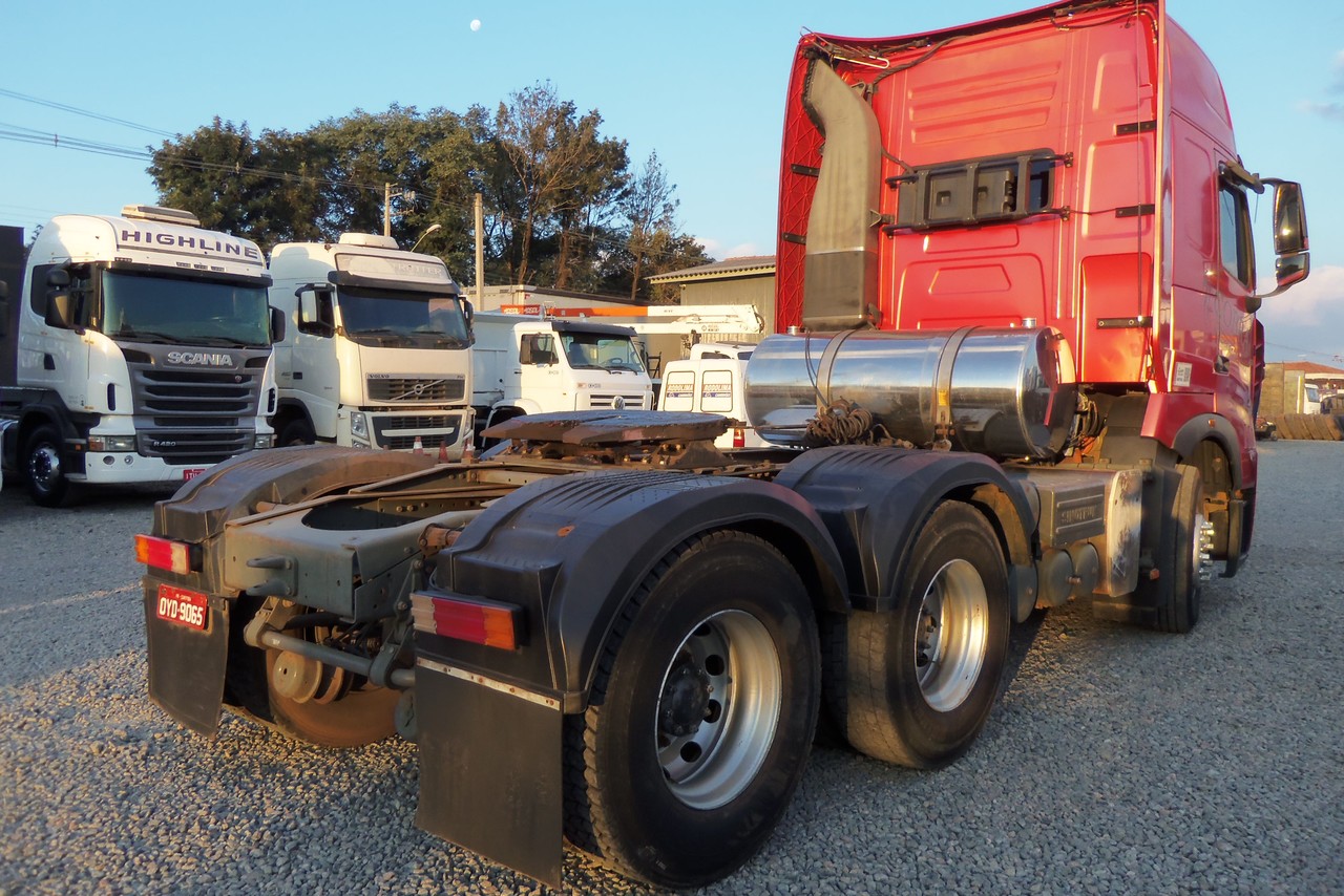Sinotruk Howo Howo A7 - 12/12 5