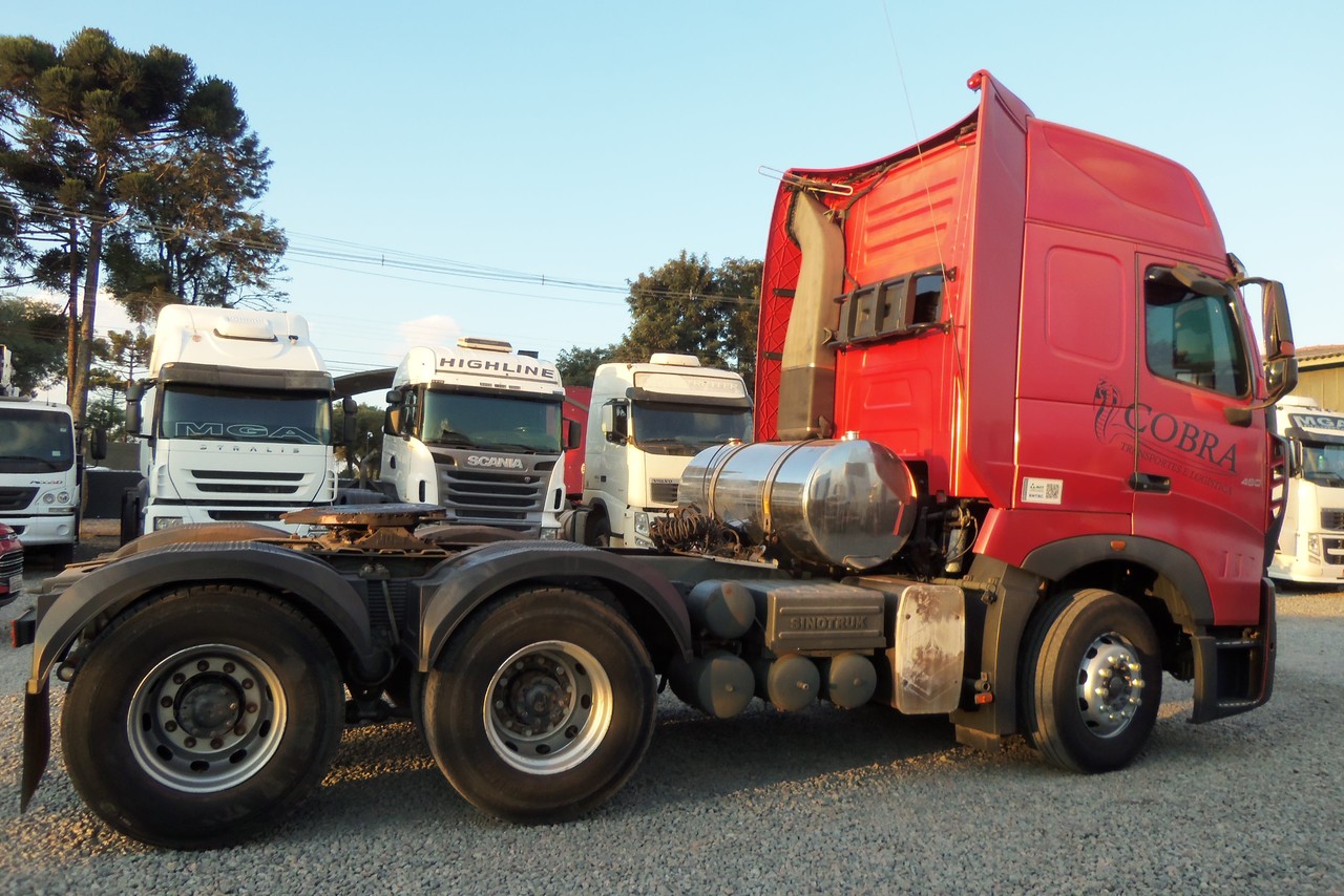 Sinotruk Howo Howo A7 - 12/12 6