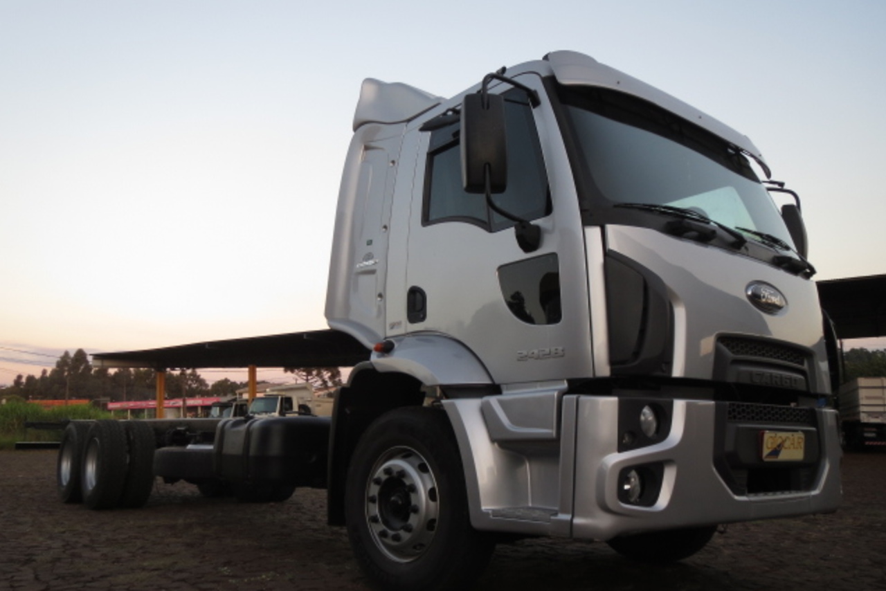 Ford Cargo2428 - 11/12 2