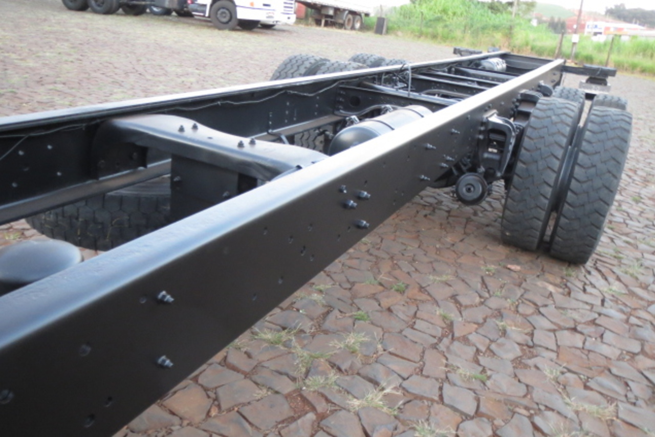 Ford Cargo2428 - 11/12 11