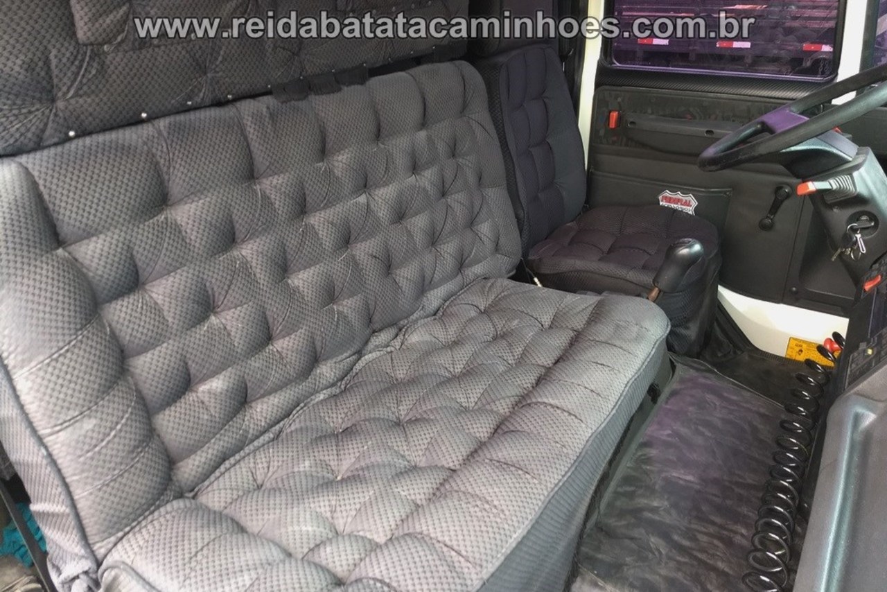 Ford Cargo2428 - 10/10 17