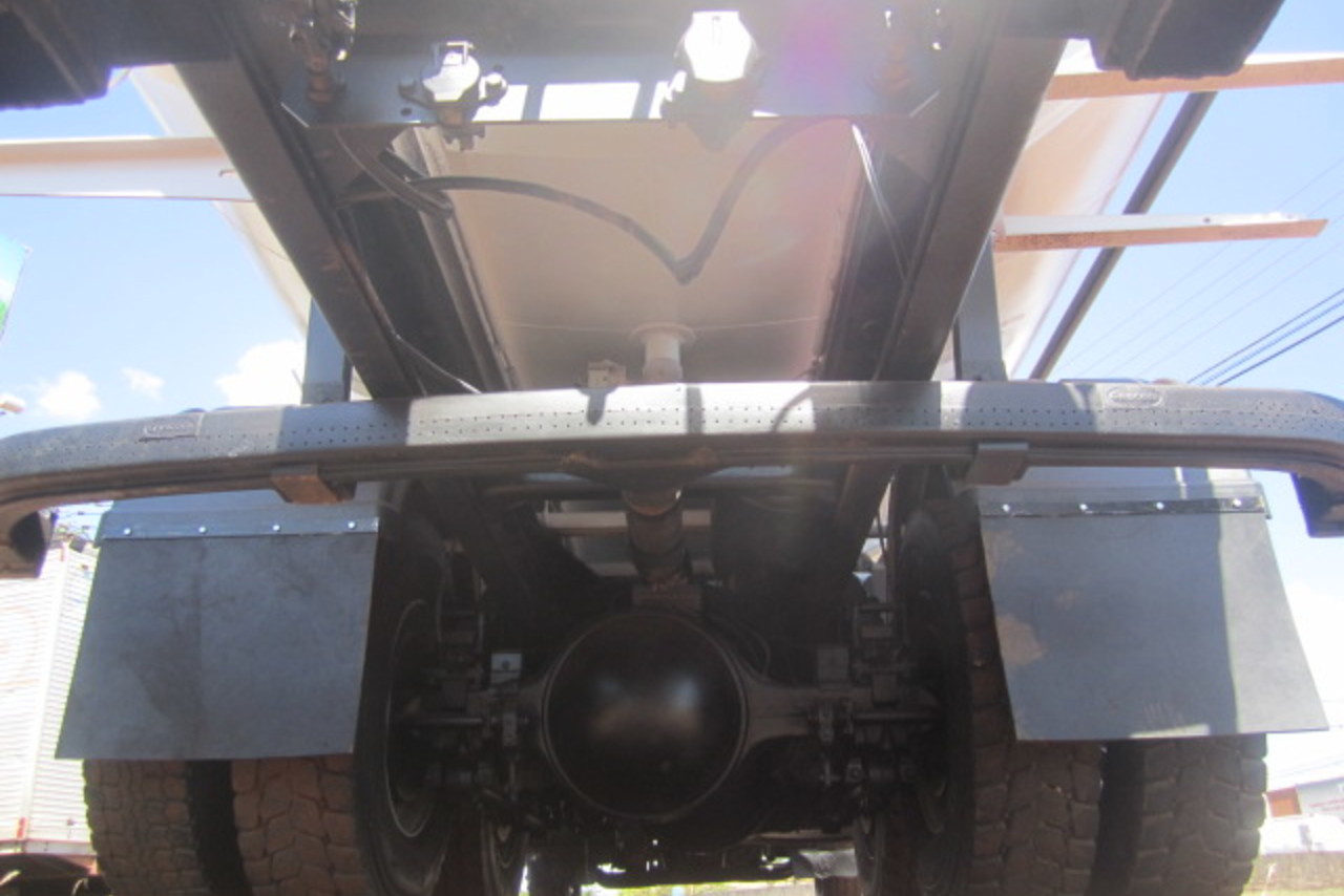 Volkswagen 31-280 E Constel. 6x4 - 13/13 7