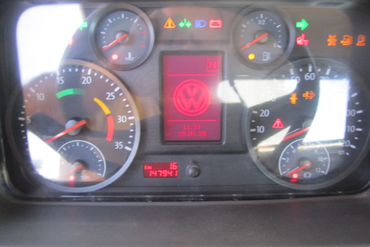 Volkswagen 31-280 E Constel. 6x4 - 13/13 13