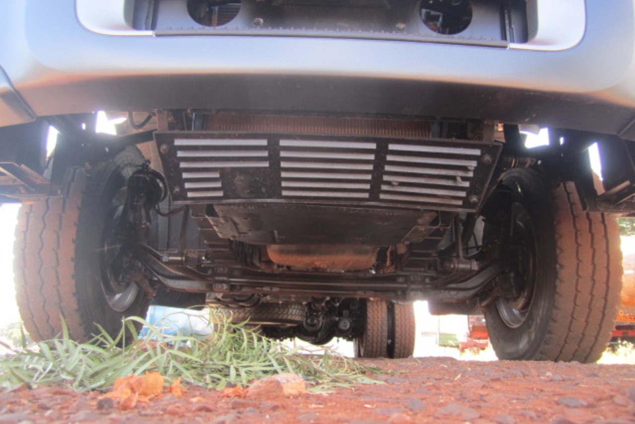 Volkswagen 31-280 E Constel. 6x4 - 13/13 14