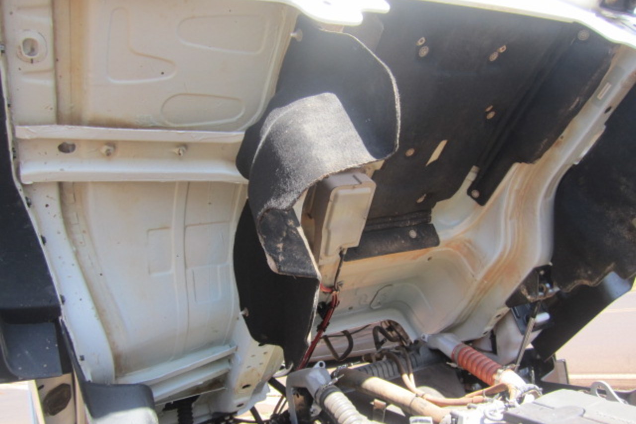 Volkswagen 31-280 E Constel. 6x4 - 13/13 17