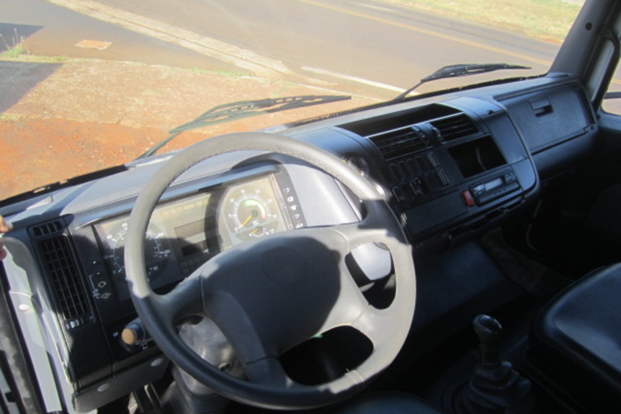 Mercedes Benz Atego 1725 - 06/06 5