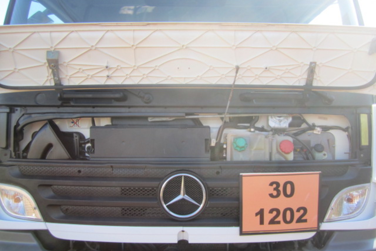 Mercedes Benz Atego 1725 - 06/06 10