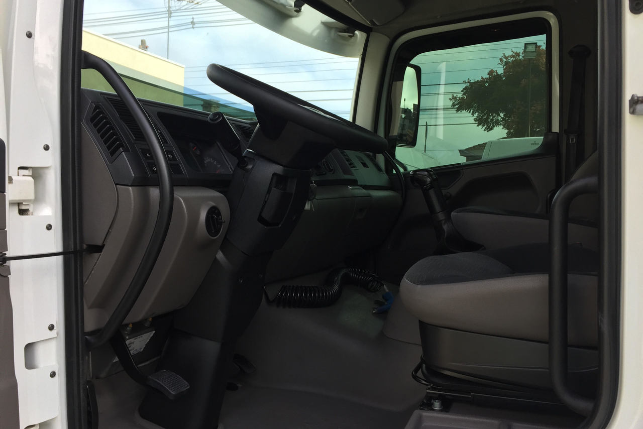 Volkswagen 13-190 - 12/12 13
