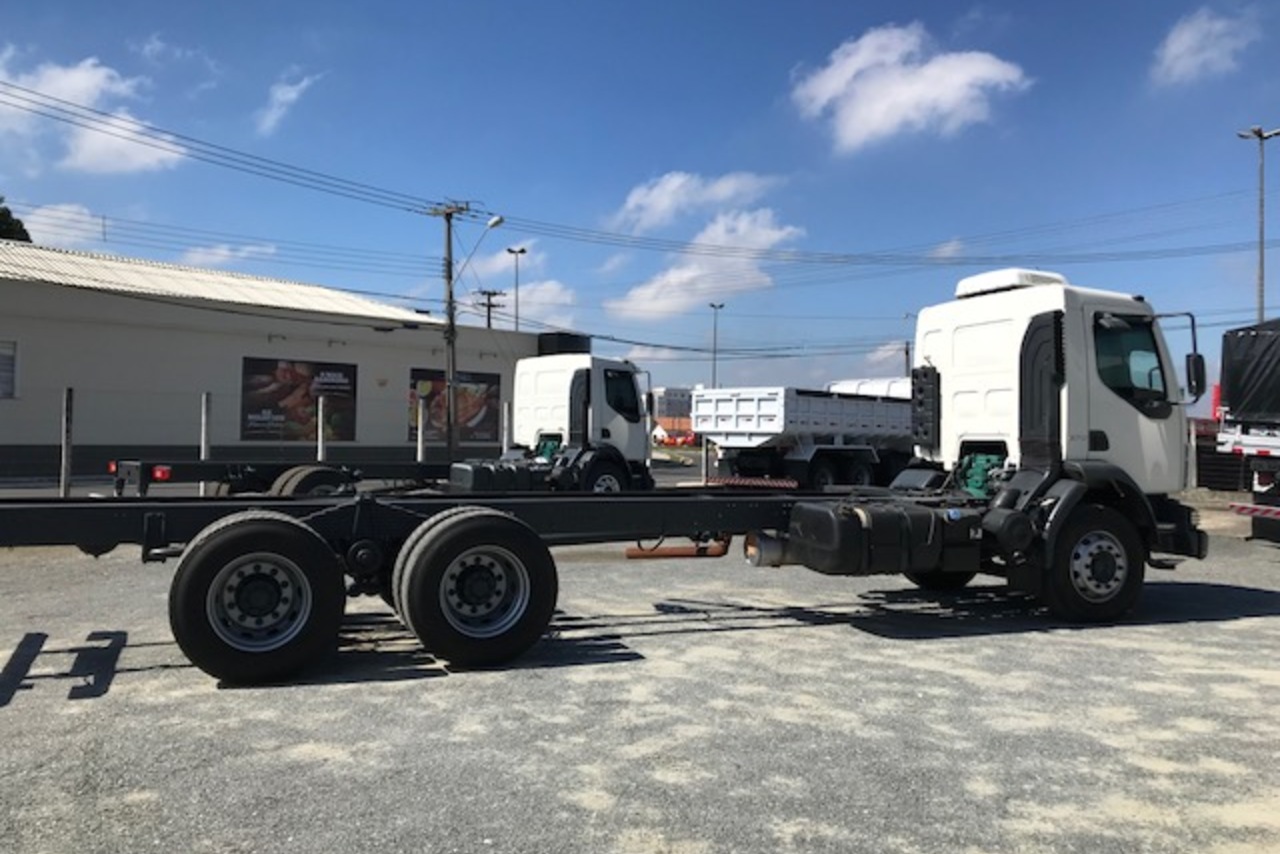 Volvo VM 270 - 13/13 3