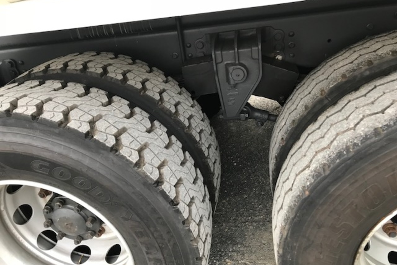 Volvo VM 270 - 13/13 4