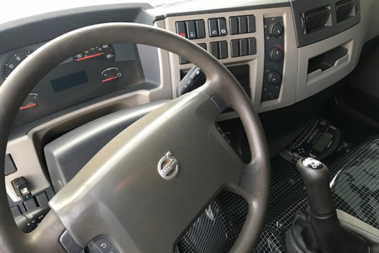 Volvo VM 270 - 13/13 9