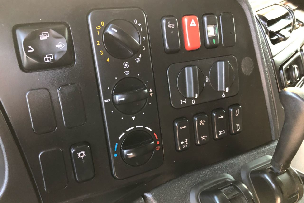 Mercedes Benz Axor 2544 - 14/14 7