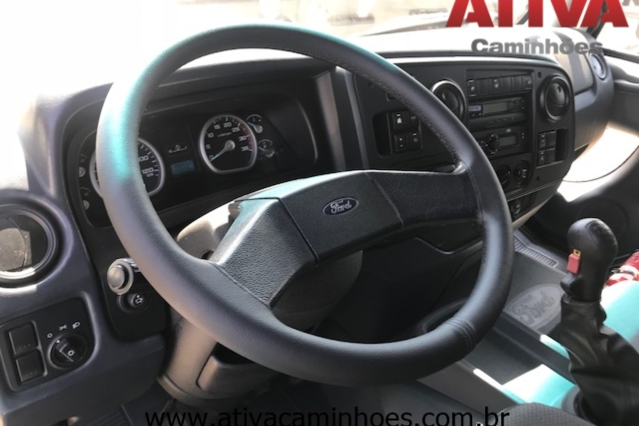 Ford Cargo2429 - 13/13 8