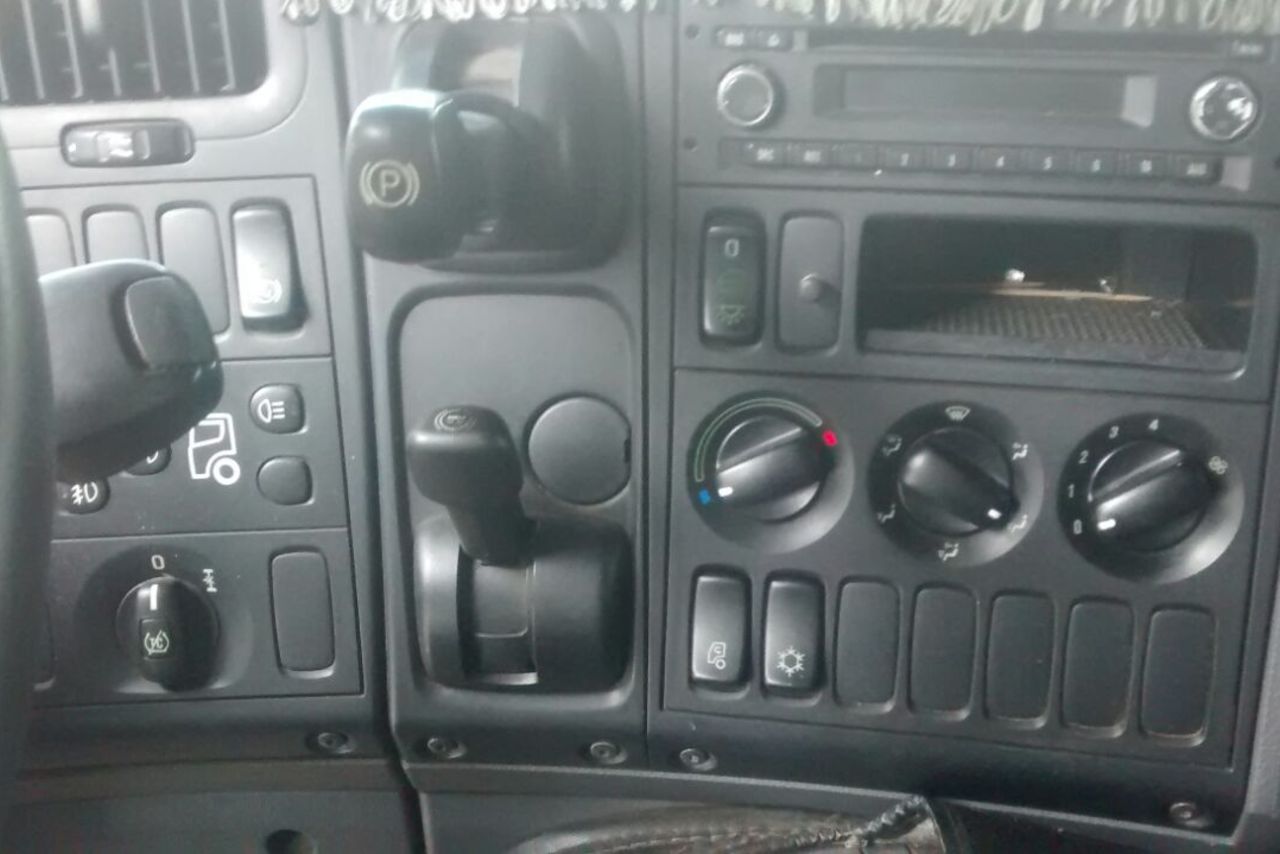 Scania P360 - 13/13 2