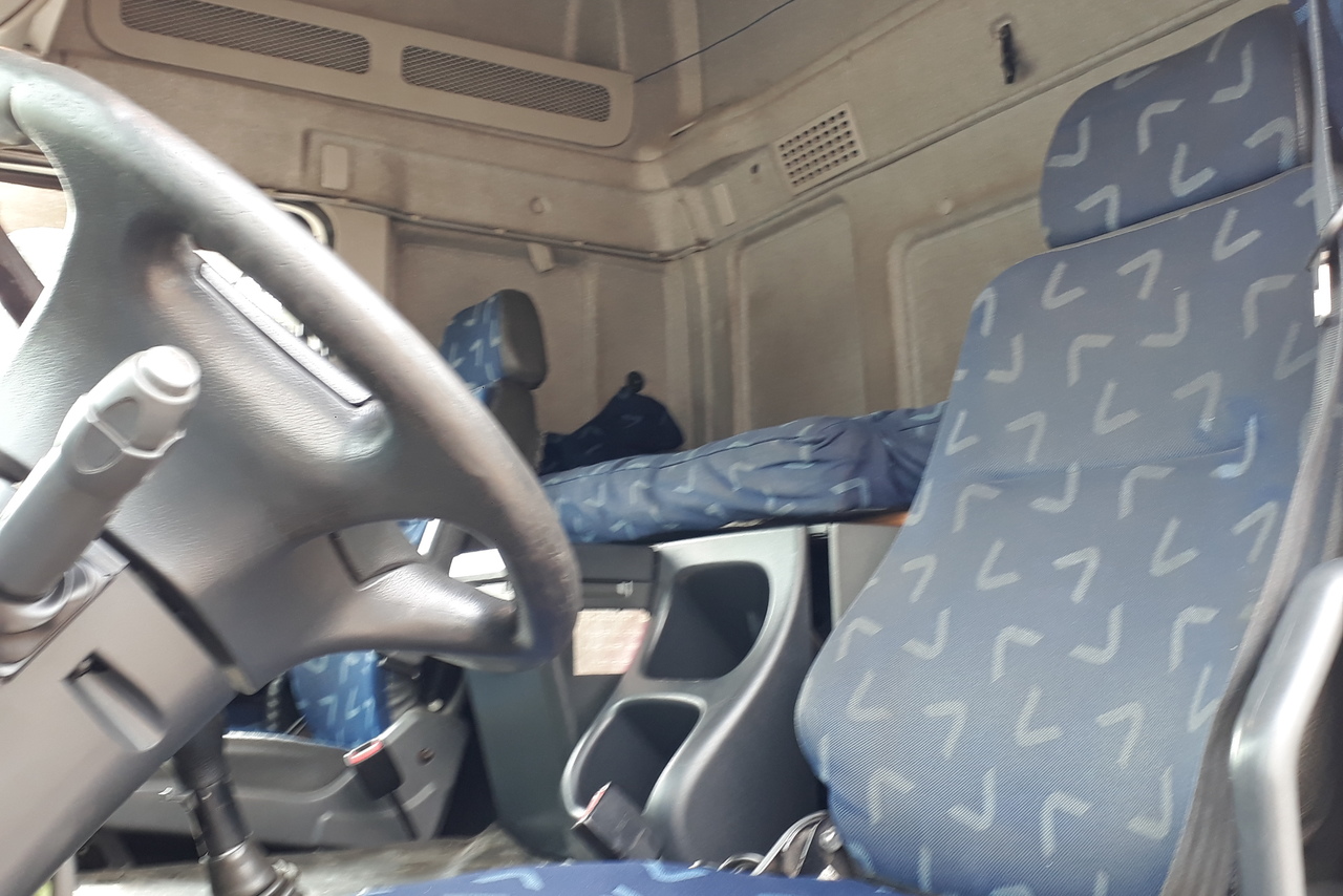 Iveco Stralis 410 - 10/11 9