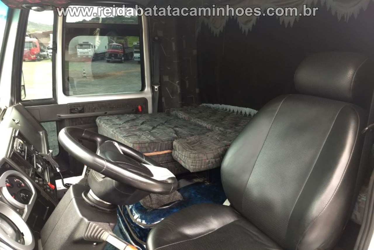 Ford Cargo2428 - 10/10 23