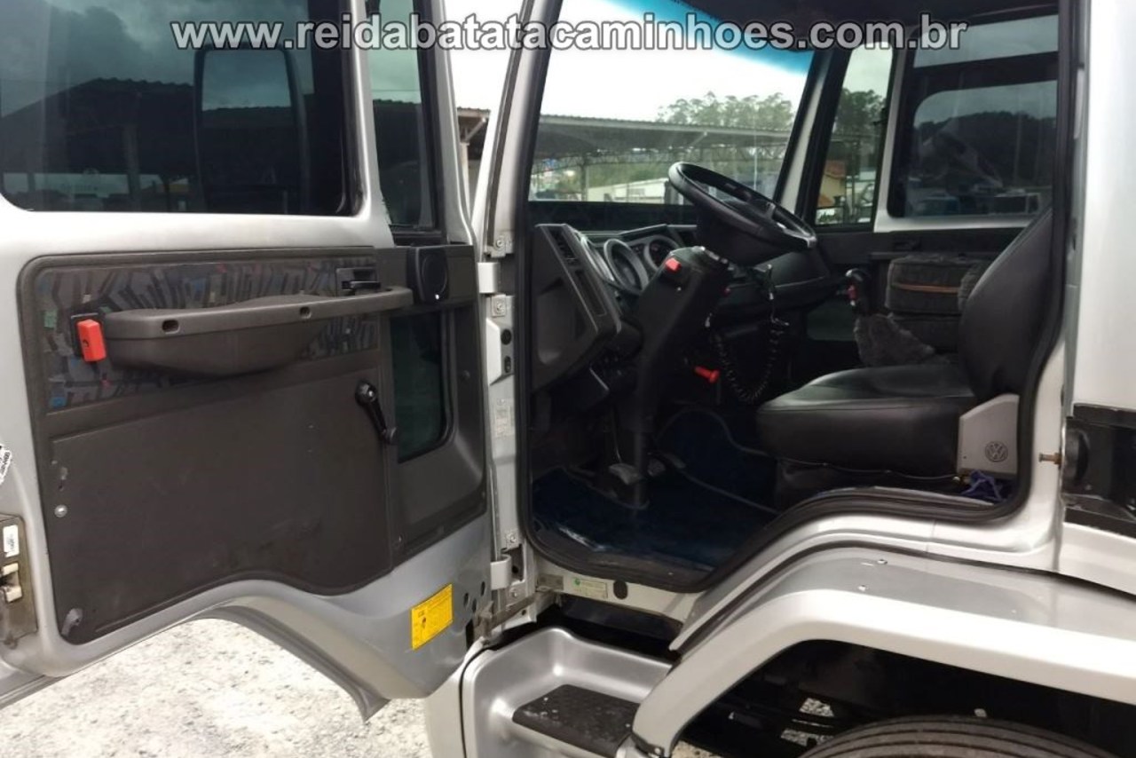 Ford Cargo2428 - 10/10 27