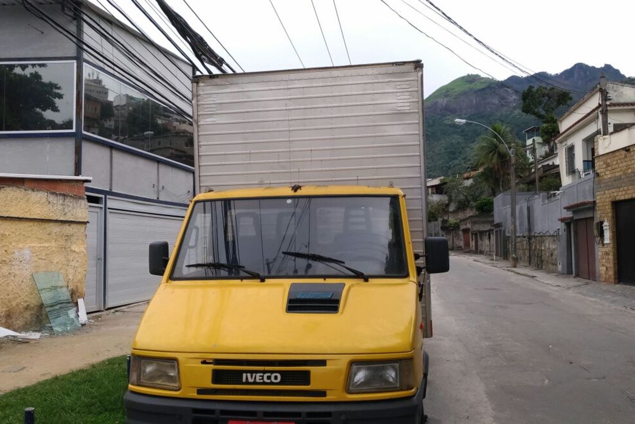 Iveco 4912 - 01/01 4