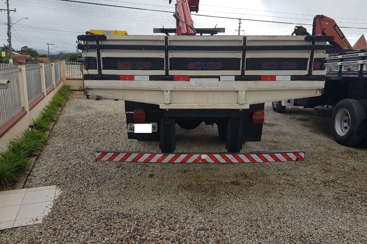 Ford Cargo1317 - 07/07 17