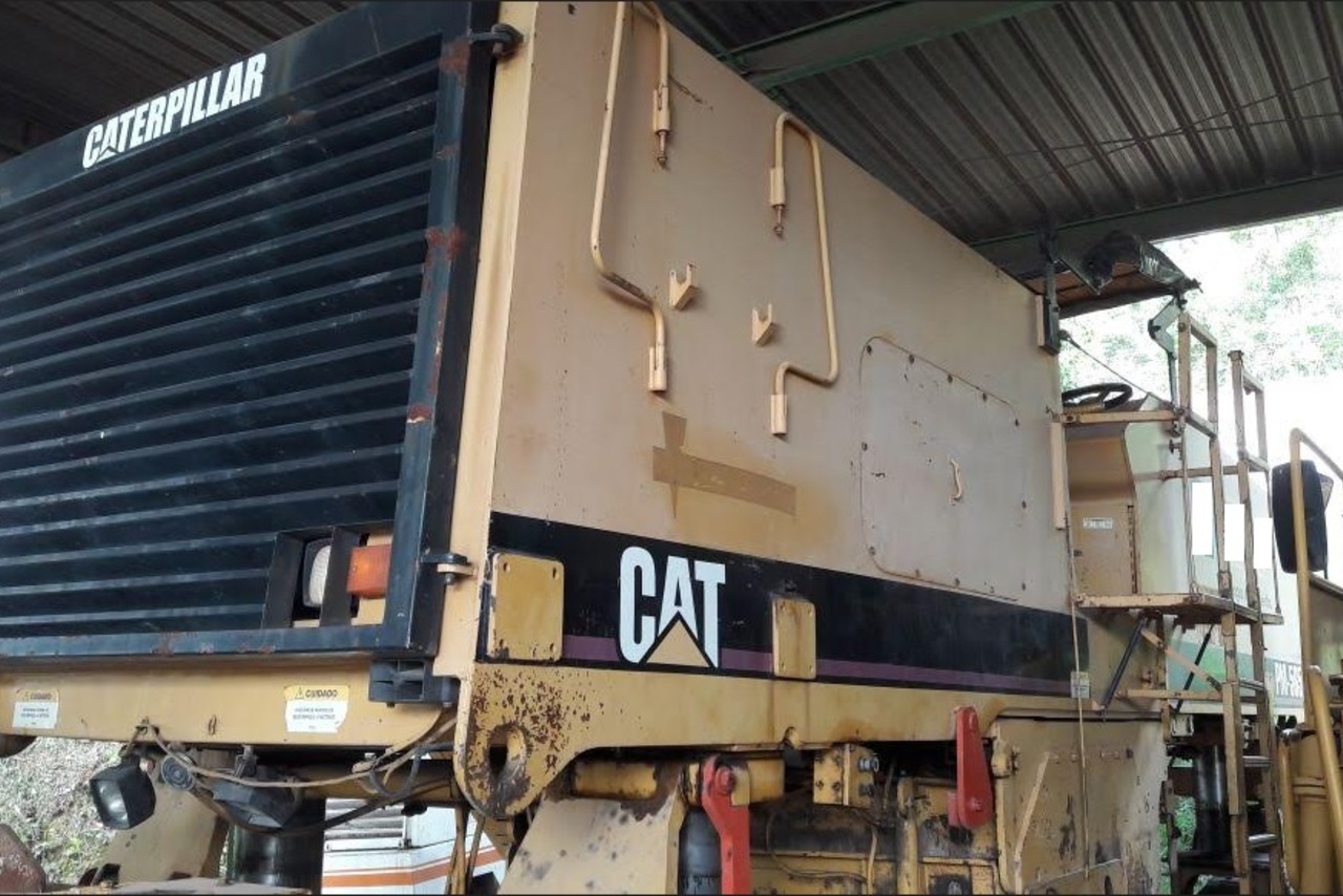 Caterpillar SF101 - 97/97 6