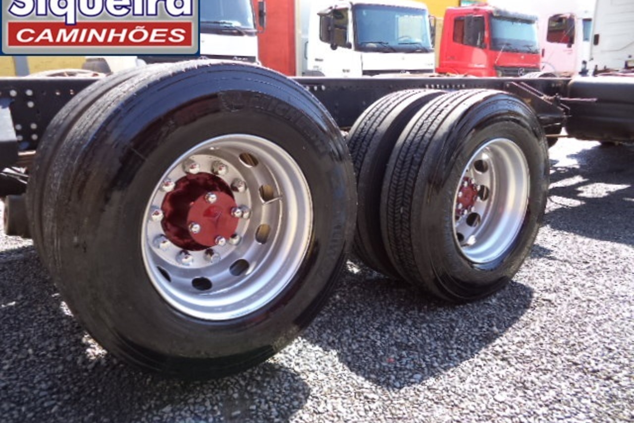 Mercedes Benz Atego 2430 - 14/14 7