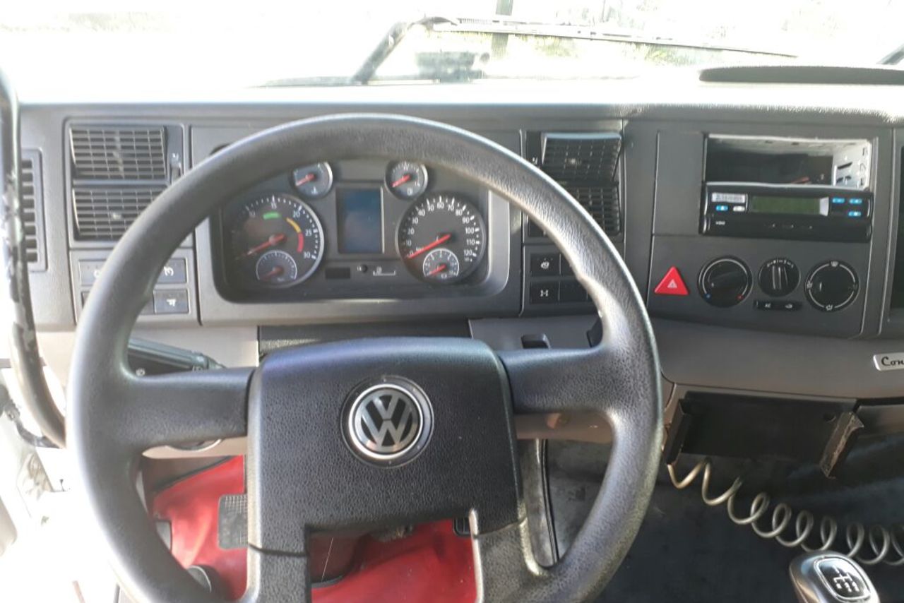 Volkswagen 25 390 - 12/12 6