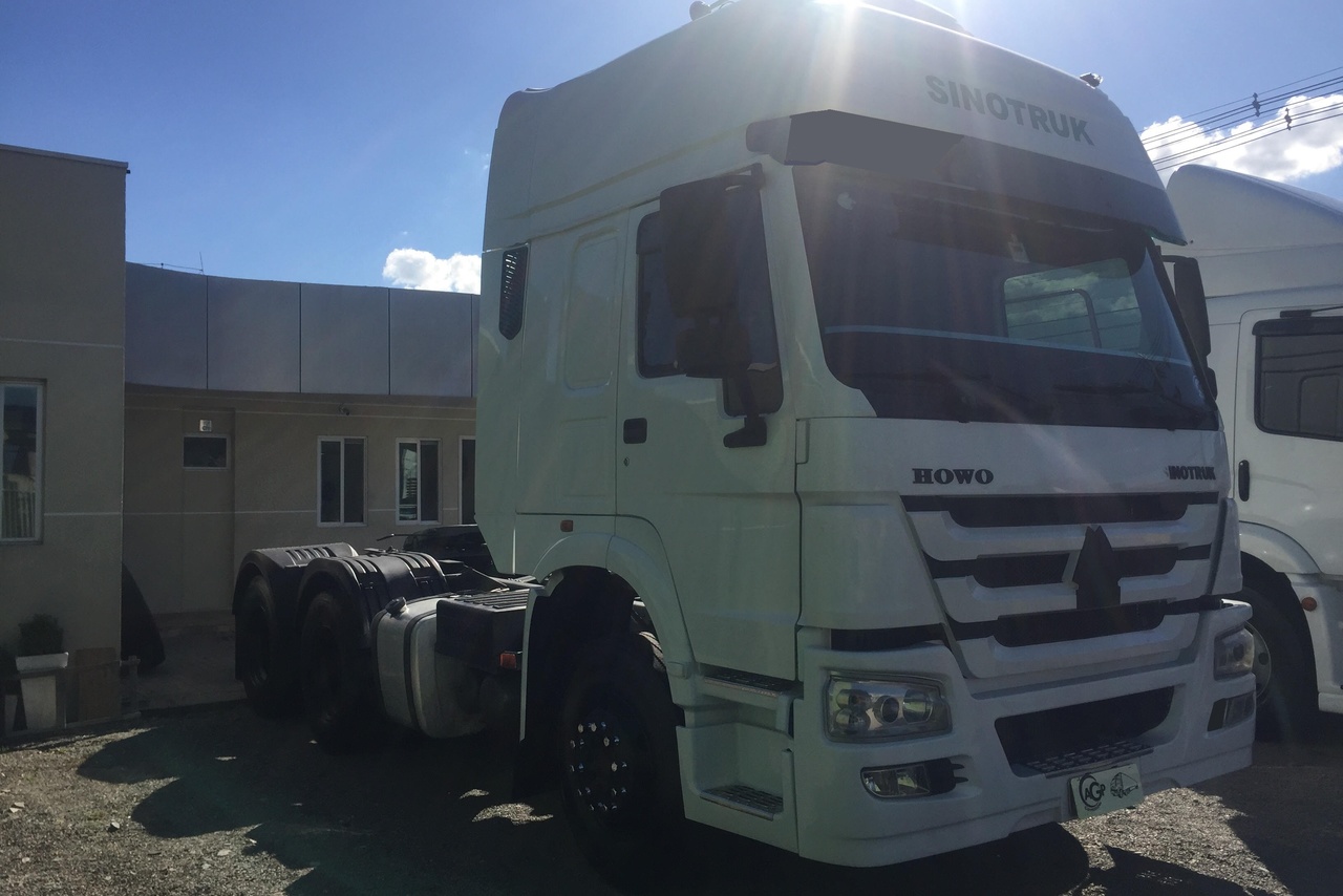Sinotruk Howo Howo 6x4 - 10/10 4