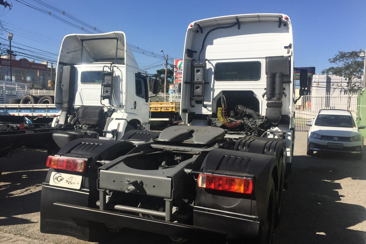 Sinotruk Howo Howo 6x4 - 10/10 12