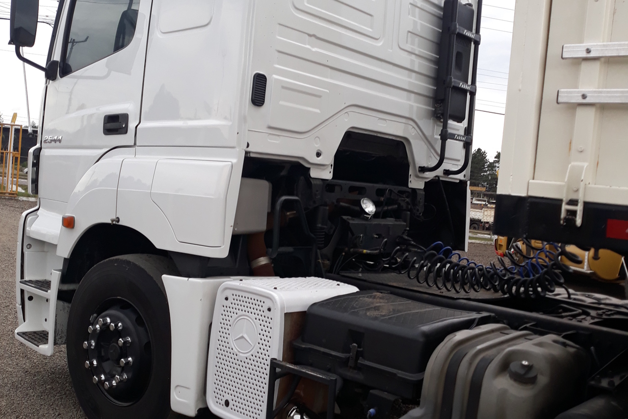 Mercedes Benz Axor 2544 - 10/10 5