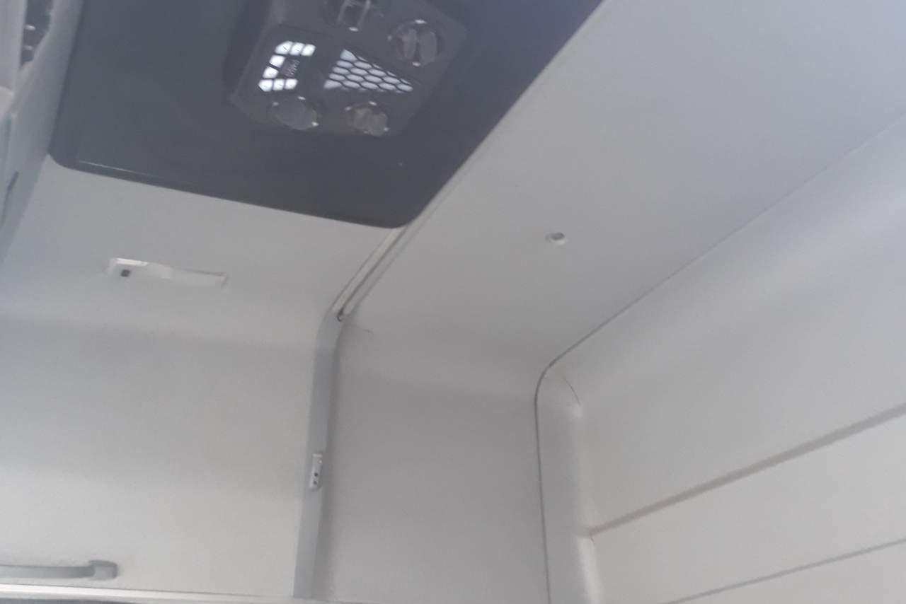 Mercedes Benz Axor 2544 - 10/10 10
