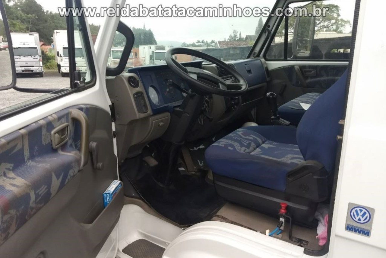 Volkswagen 8 150 - 02/02 5