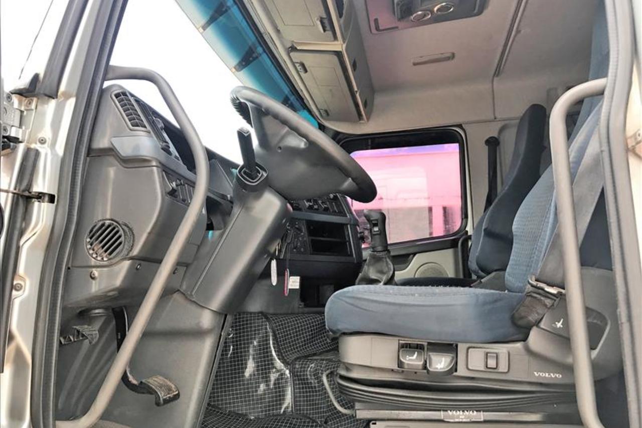 Volvo FH 440 - 08/08 7