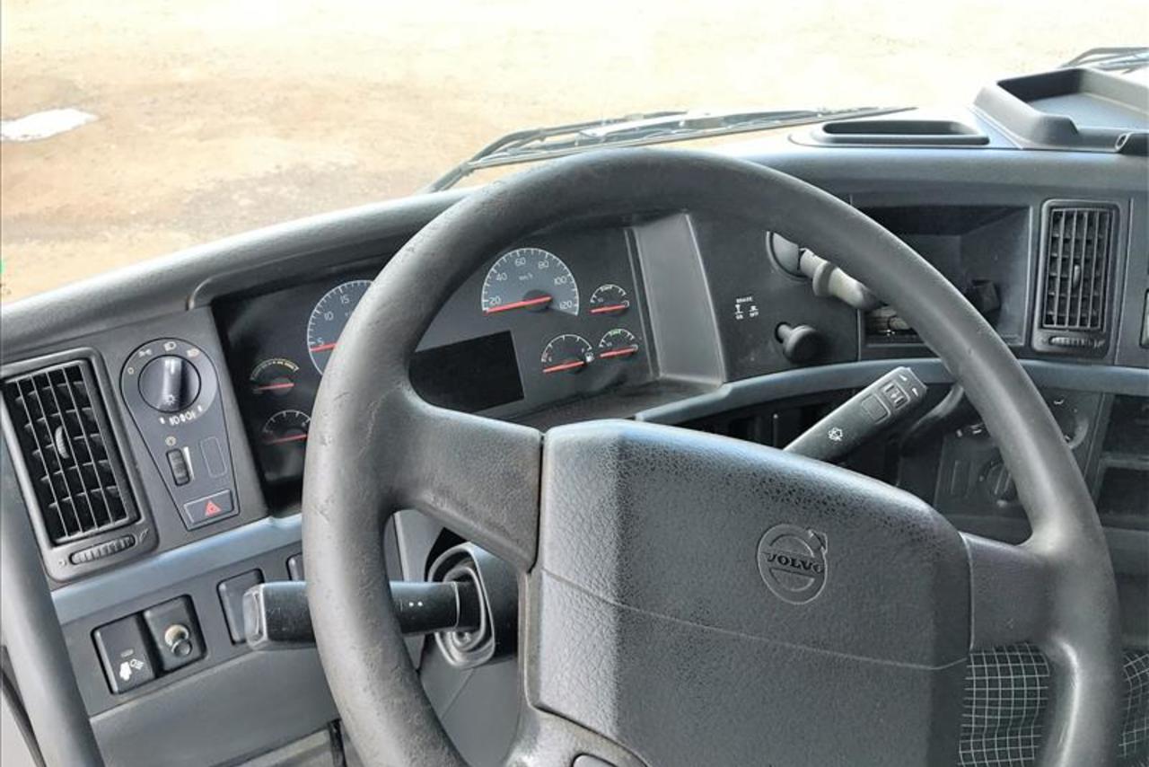 Volvo FH 440 - 08/08 9
