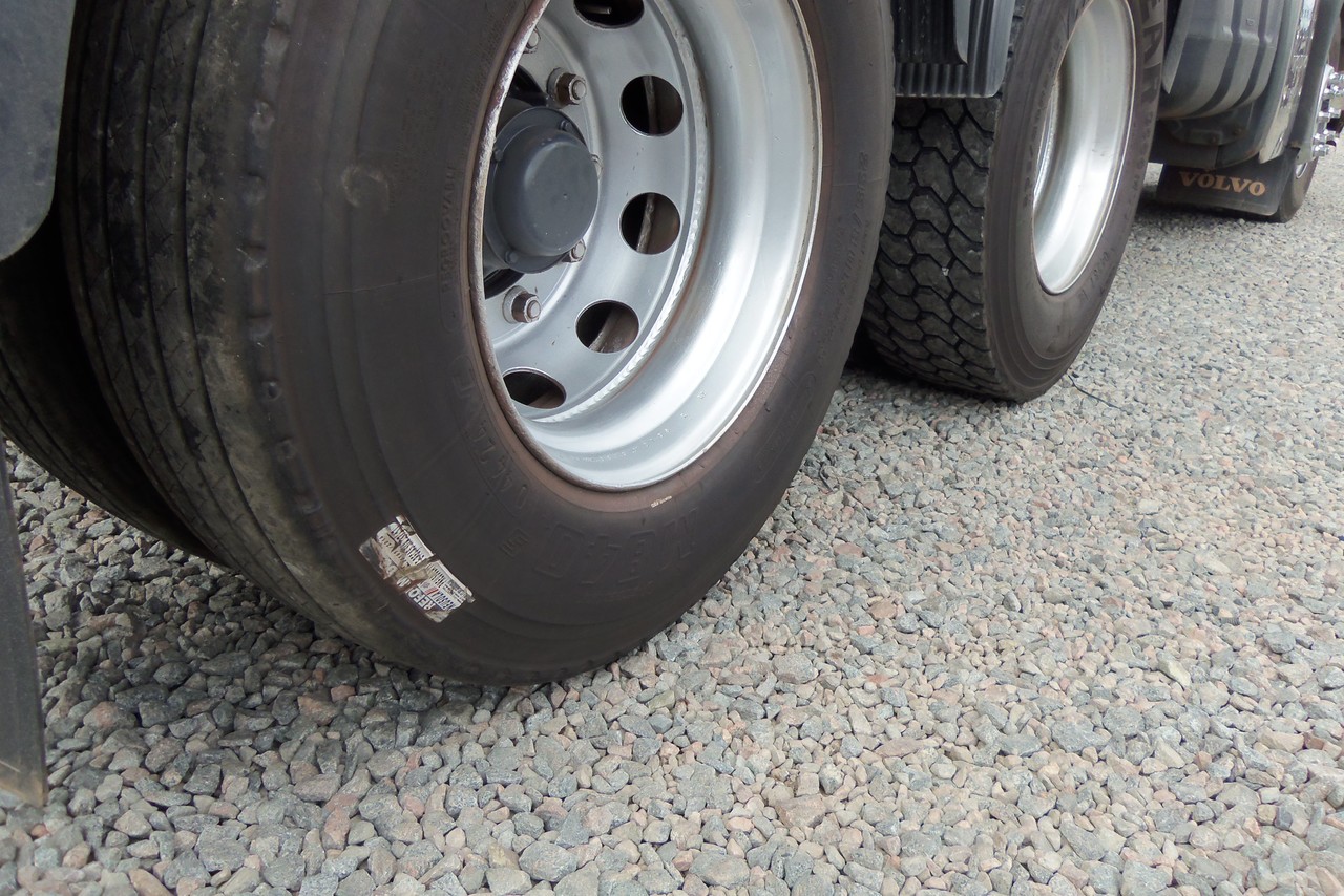 Volvo FM370 - 14/14 4