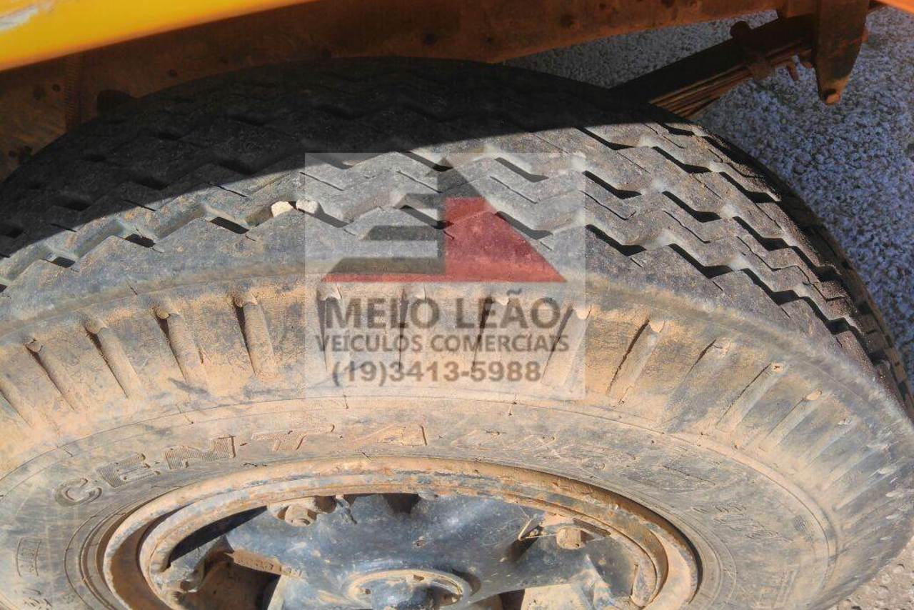 Ford F13000 - 81/81 7