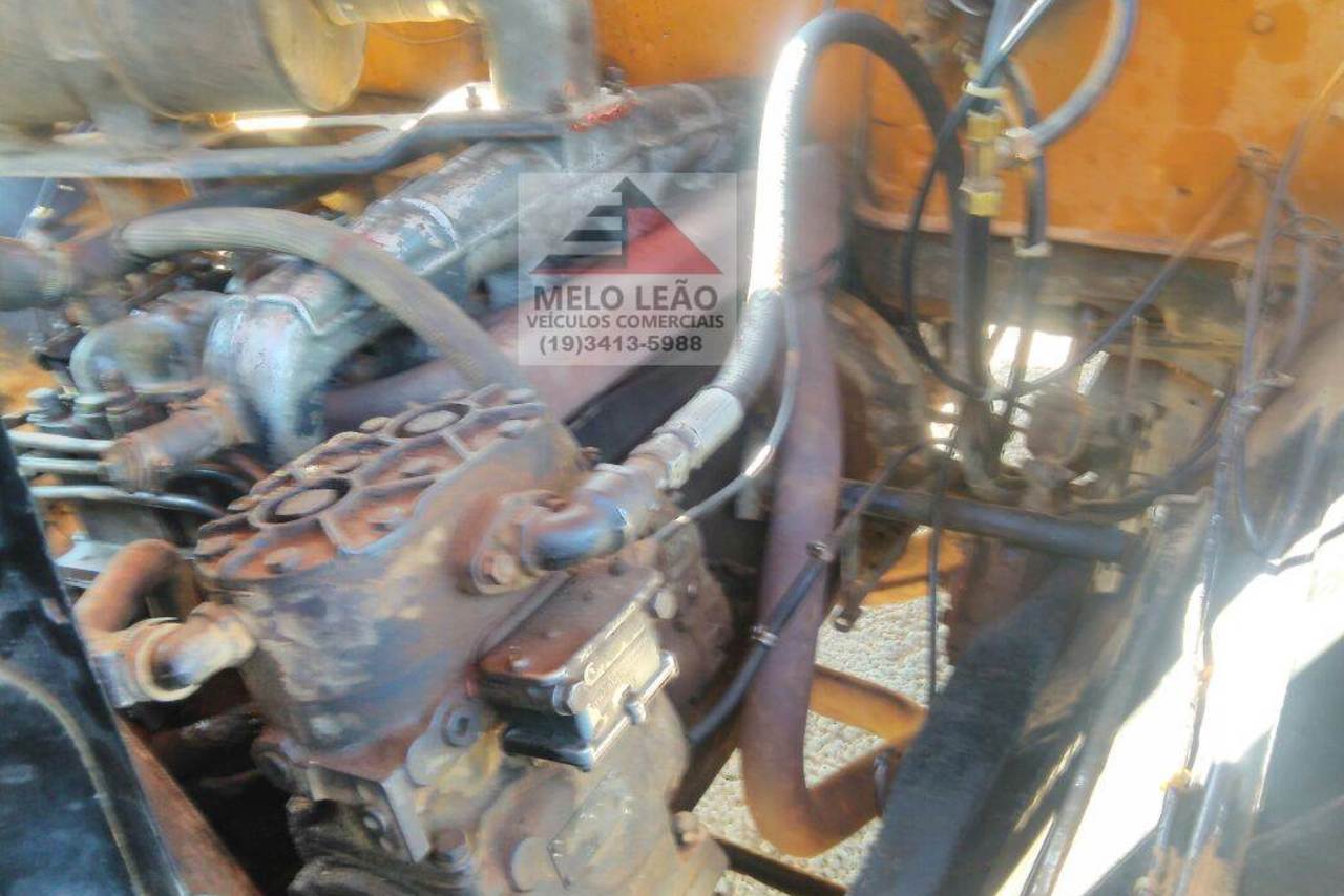 Ford F13000 - 81/81 8