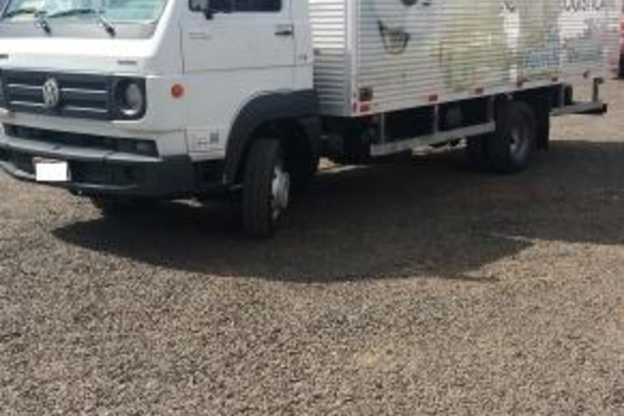 Volkswagen 8 160 - 02/02 2