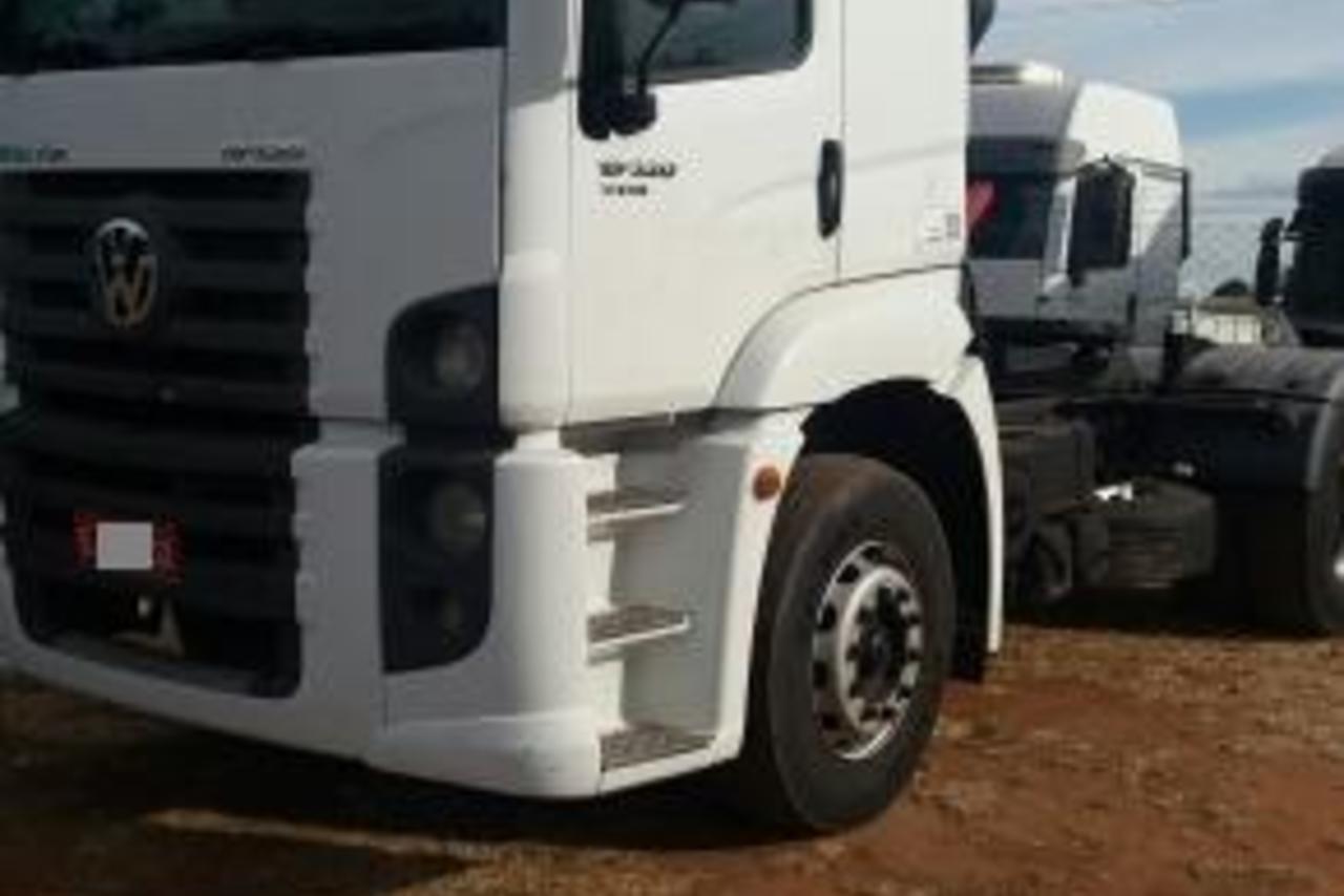 Volkswagen 19-320 Titan - 11/12 2