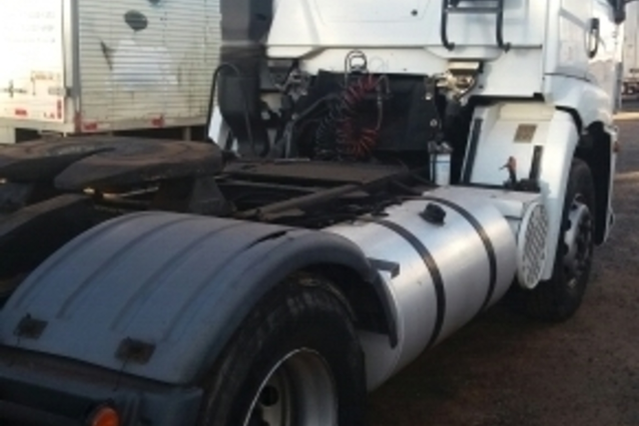 Volkswagen 19-320 Titan - 11/12 4