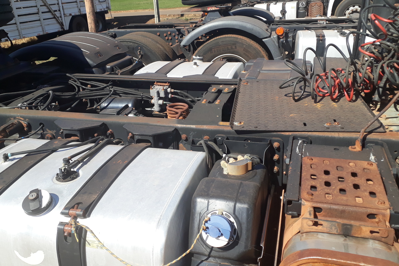 Volkswagen 25 390 - 14/14 10