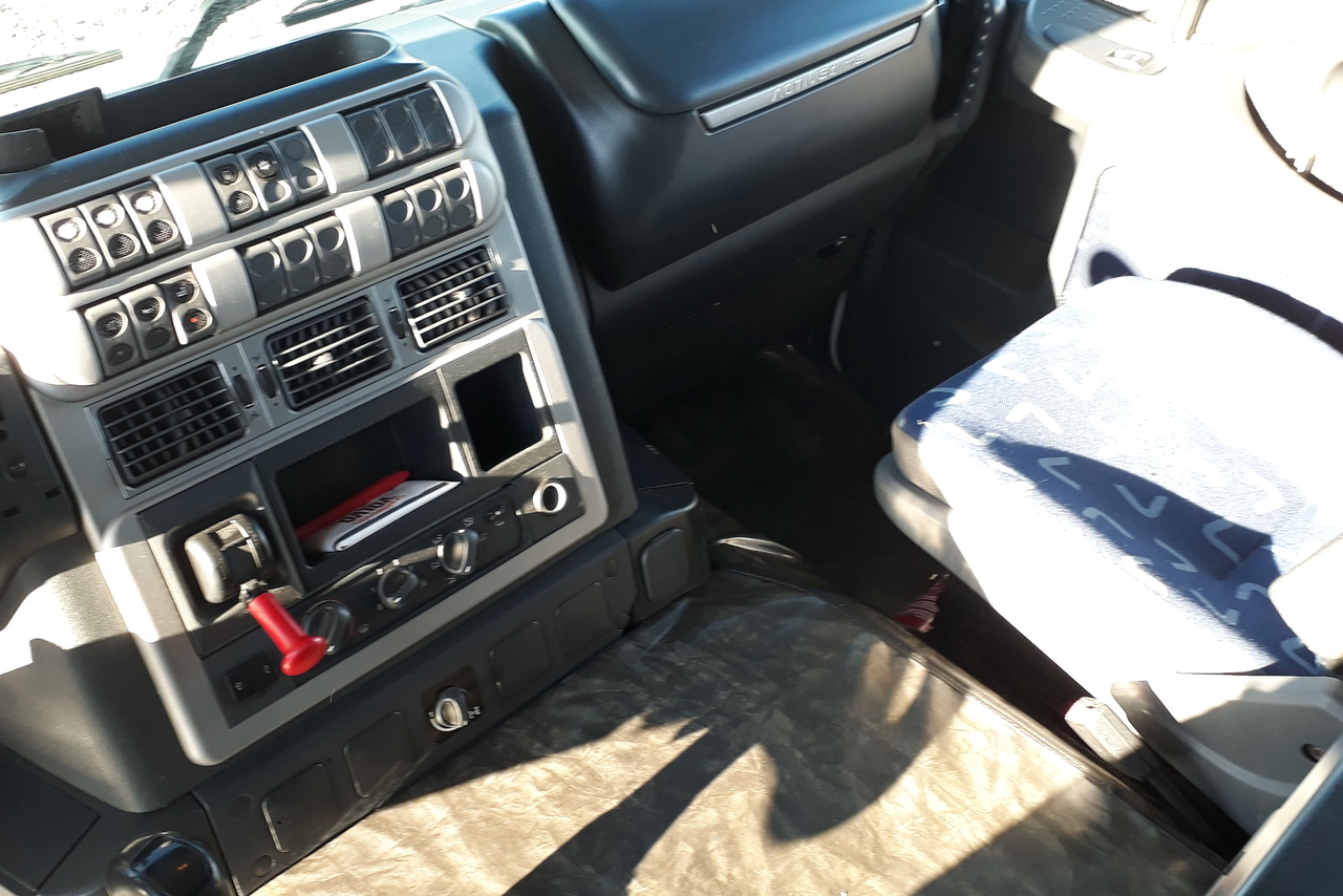 Iveco Stralis 410 - 10/11 8