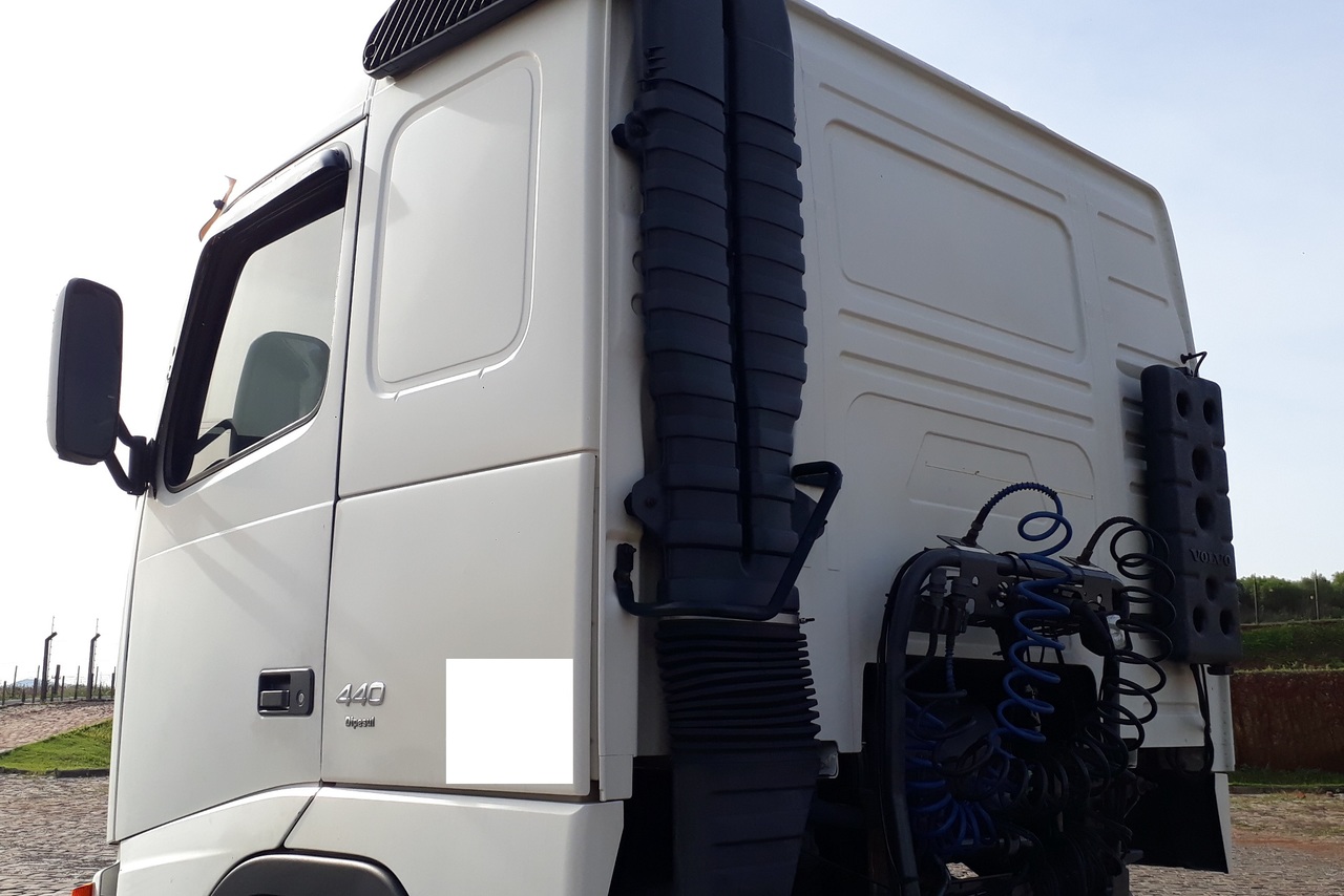 Volvo FH 440 - 08/09 5