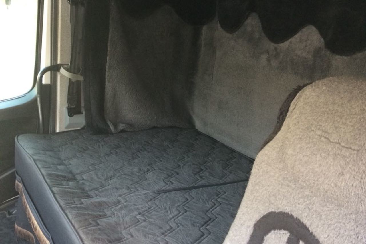 Mercedes Benz Axor 2644 - 13/13 9