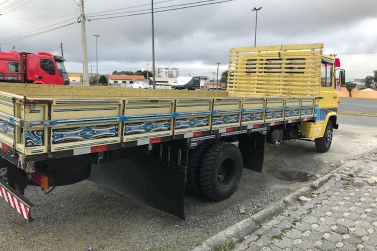 Mercedes Benz MB 608 - 80/81 4