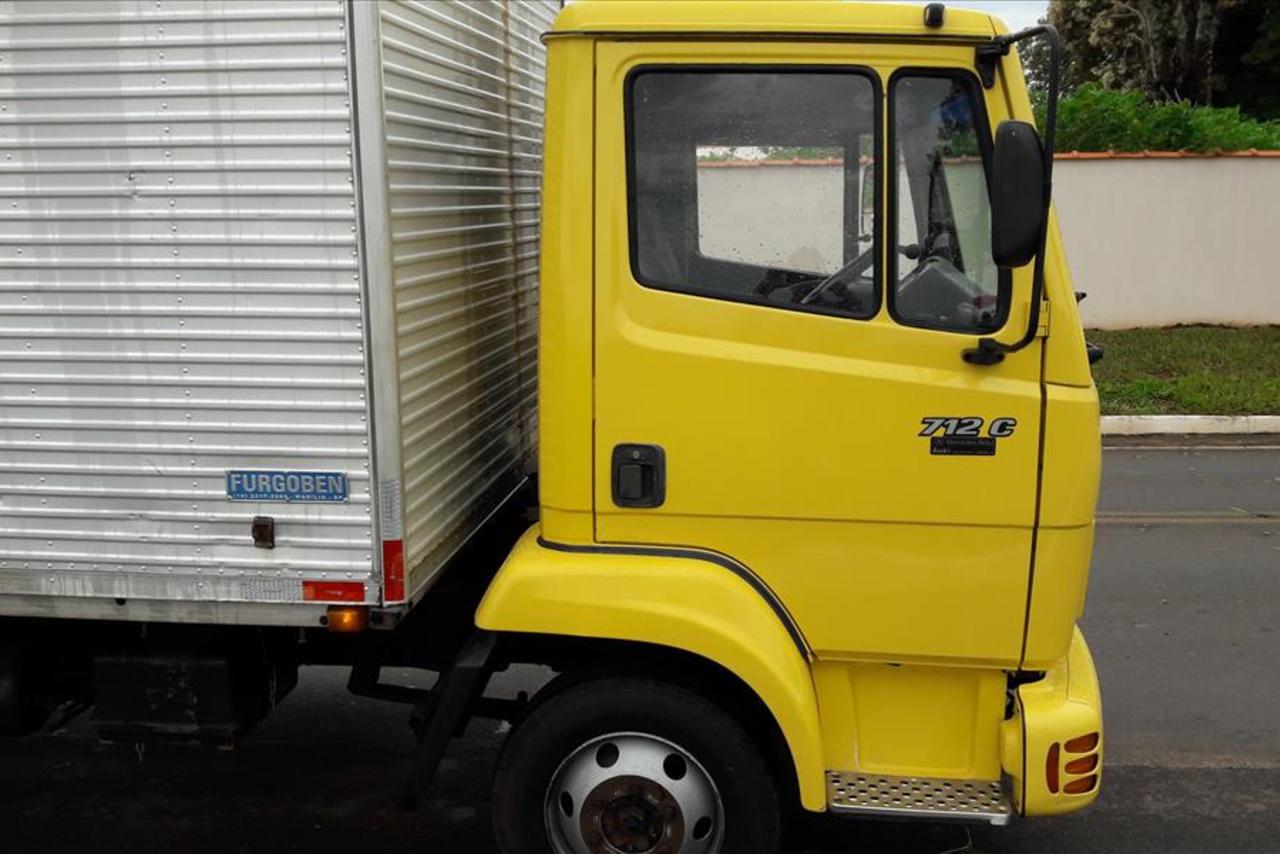 Mercedes Benz MB 712 - 99/00 7