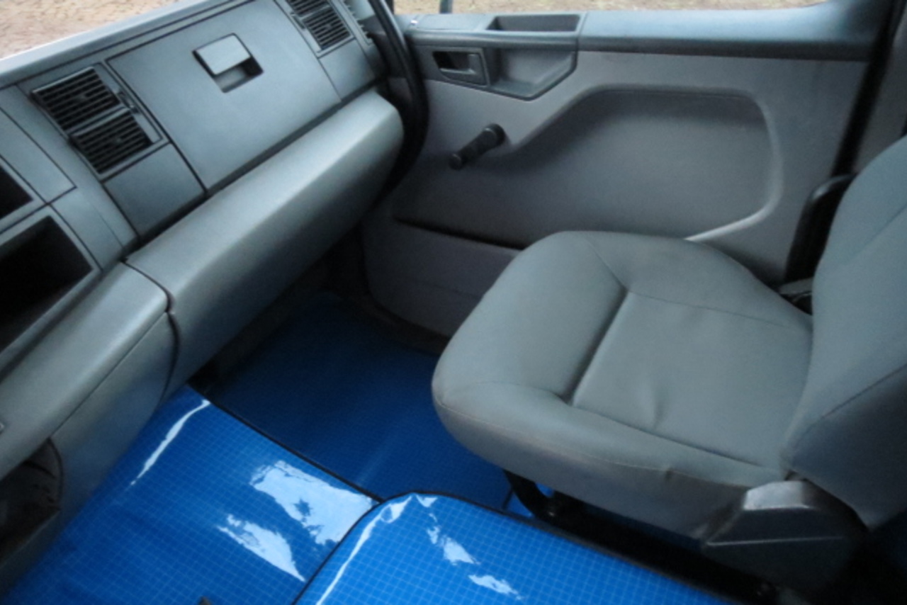Volkswagen 26-260 - 09/10 18