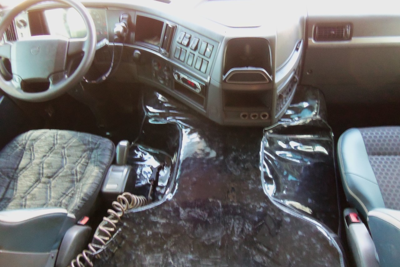 Volvo FM370 - 13/13 13