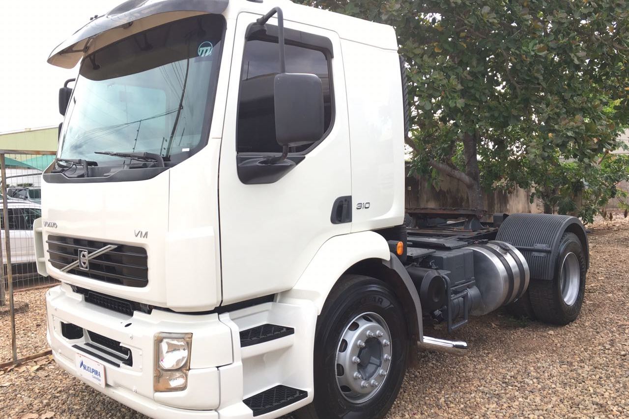 Volvo VM310 - 10/11 6