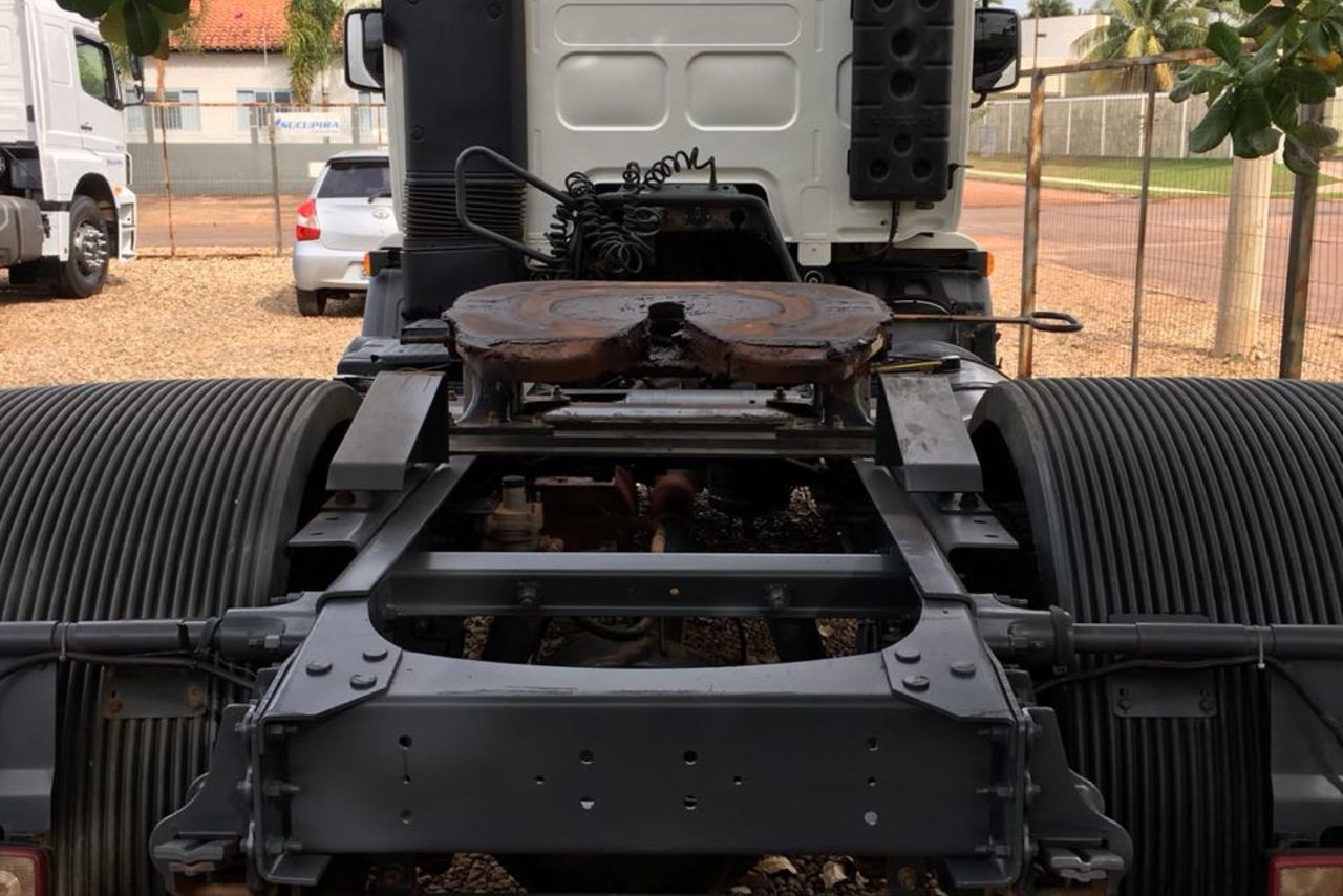 Volvo VM310 - 10/11 7