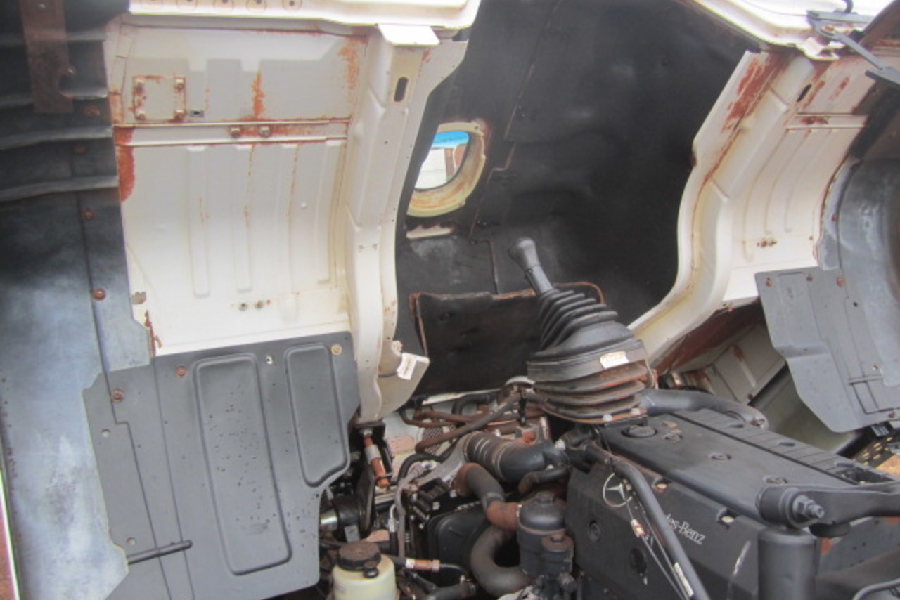 Mercedes Benz MB 1718 - 12/12 19